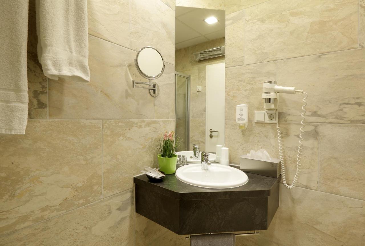 Grunder Gaestehaus Limbach  المظهر الخارجي الصورة